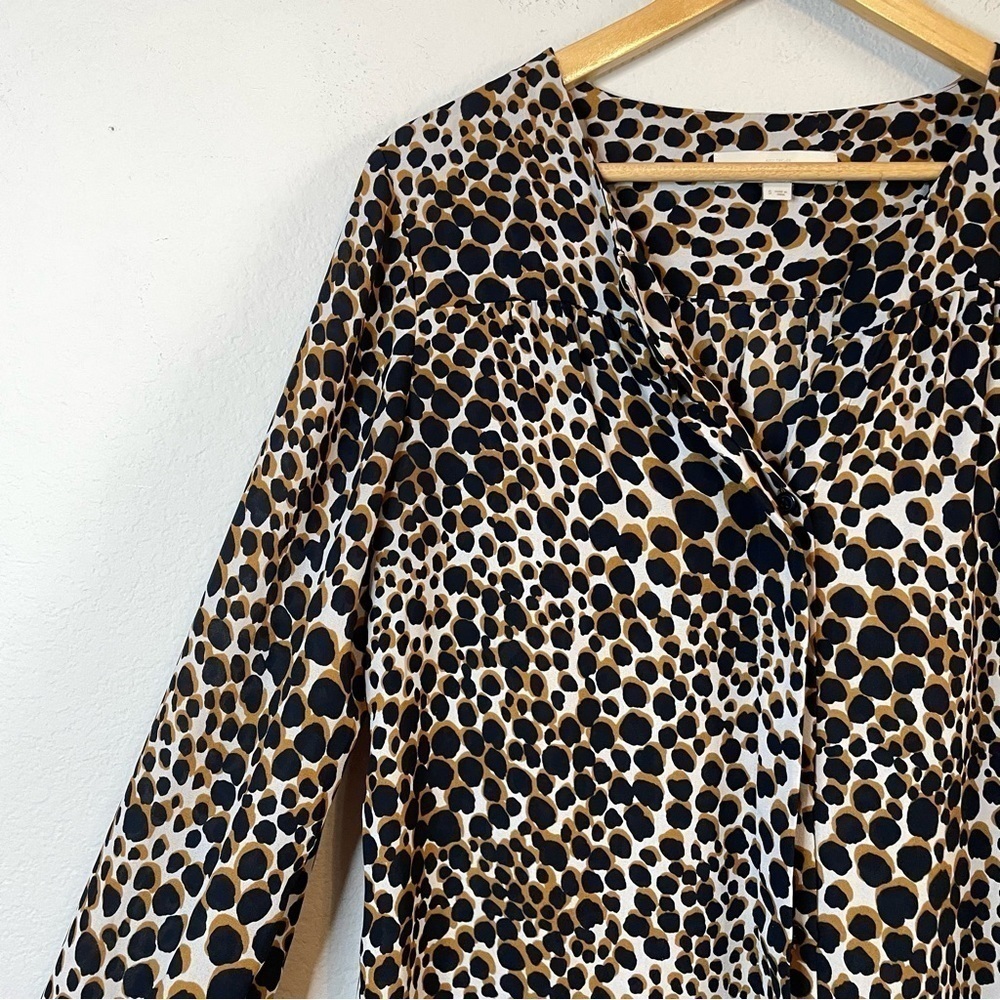 Loft Leopard Print Long Sleeve Button Front Shirt… - image 2